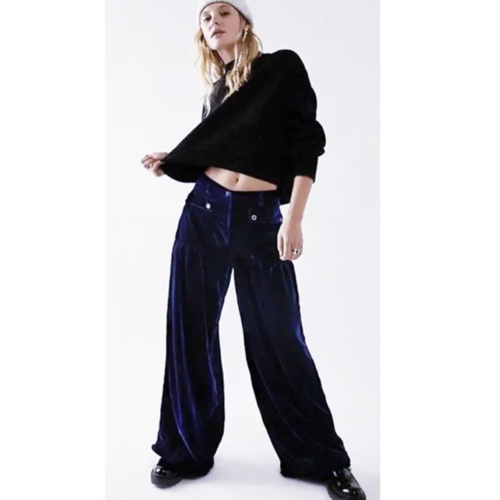 Free People Lotus Velvet Pants (26)  New with flaws
